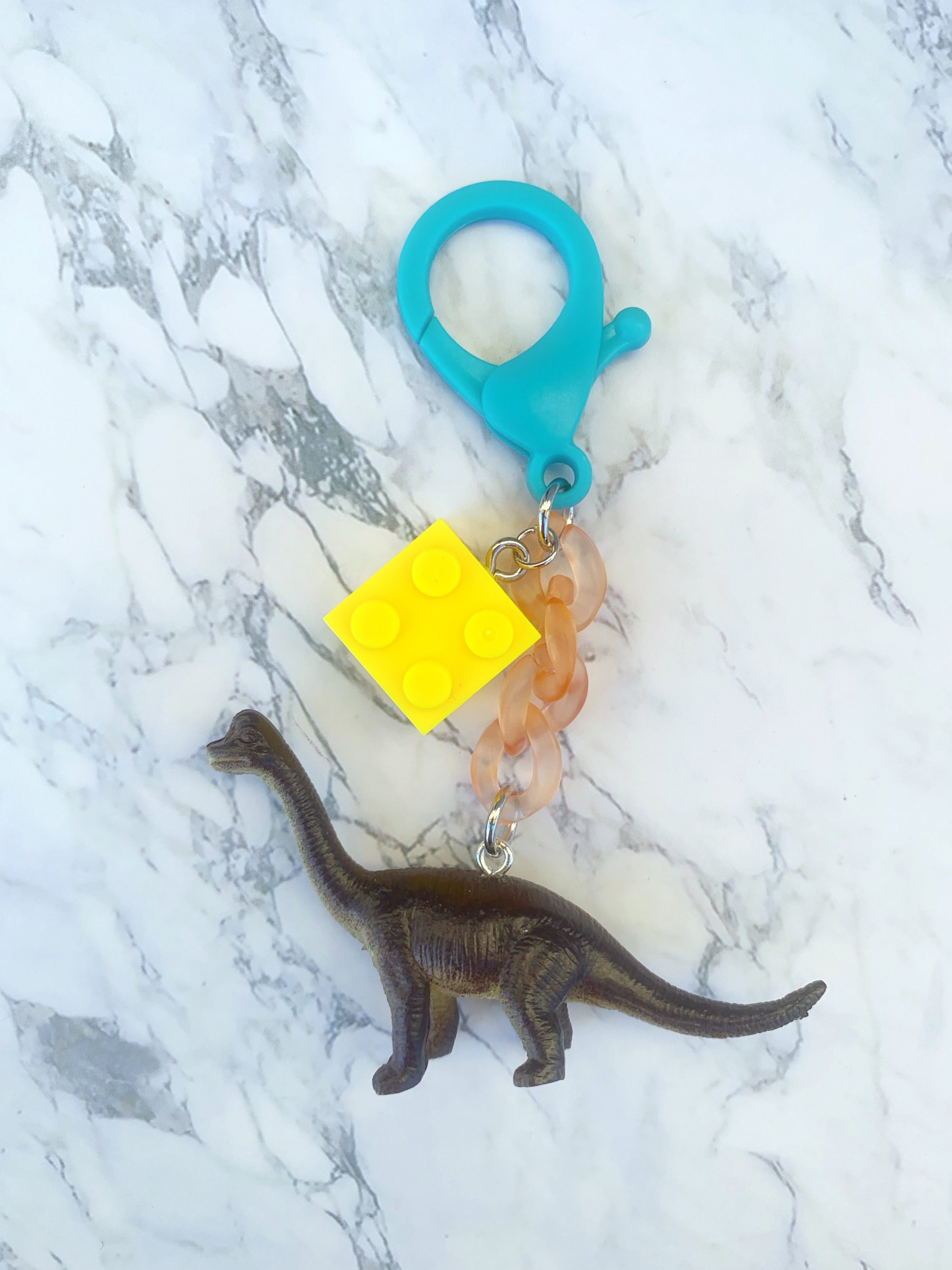 恐竜✭じゃらじゃらキーホルダー 雑貨・その他 la casetta 通販  