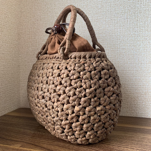 国産山葡萄 籠バッグ 花編み 巾着タイプ内布 丸い形 かごバッグ
