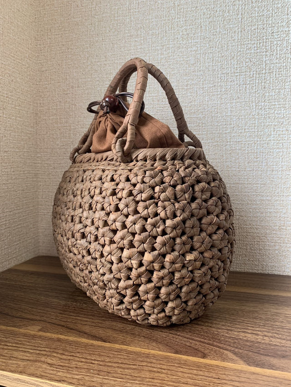 国産山葡萄　籠バッグ　花編み　巾着タイプ内布　丸い形 