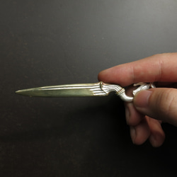 《水晶蘭》拆信刀-直版(銀銅版/銅版) 第3張的照片
