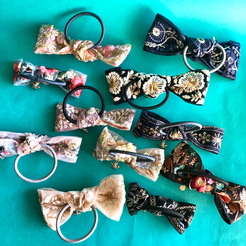 インド 刺繍 リボン ネイビー×ブルー シルク 花 リボン・テープ 月葉