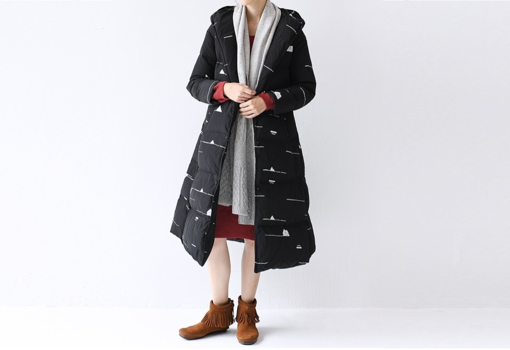 【M】フード付き95％羽毛大人可愛いロングダウンコート♪