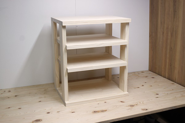 木製（無垢材）オーディオラック１Ｒ４無塗装品　収納ラック重量機材用　受注後製作　高さ670ｍｍ