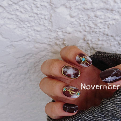 LA615☆ブラウンネイティブネイルチップ ネイルチップ（つけ爪