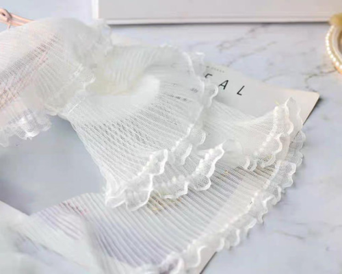 B182 幅広ホワイト色フリルレース生地 手芸用品 レース ʚmummyɞ 通販