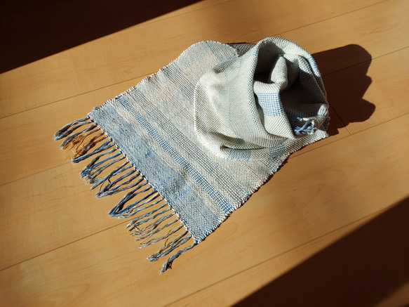 手織り　綿と絹のやさしいマフラー　作品2302 2枚目の画像