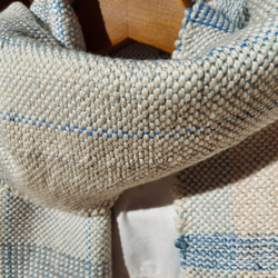 手織り　綿と絹のやさしいマフラー　作品2302 4枚目の画像