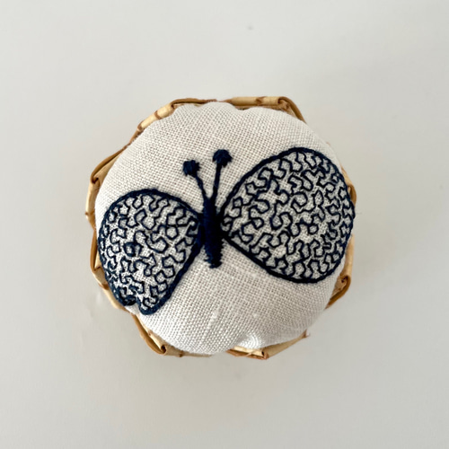 白樺とミナペルホネンのピンクッション その他インテリア雑貨 Aurinko