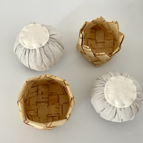 白樺とミナペルホネンのピンクッション その他インテリア雑貨 Aurinko