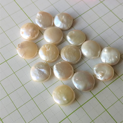 まとめて15粒　高品質　天然バロックパール　ホワイト　ふっくらコイン　最小約Φ12㎜　素材 2枚目の画像