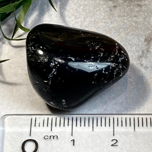 虹入り✨【強力邪気払い】モリオン 原石 タンブル 天然石 東洋占星術師