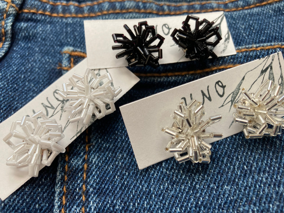 short bees flower ピアス・イヤリング 2枚目の画像