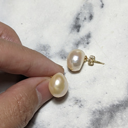 「ＲＥＮＫＡ」baroque pearl , pierces 3枚目の画像