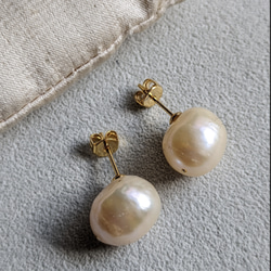 「ＲＥＮＫＡ」baroque pearl , pierces 4枚目の画像