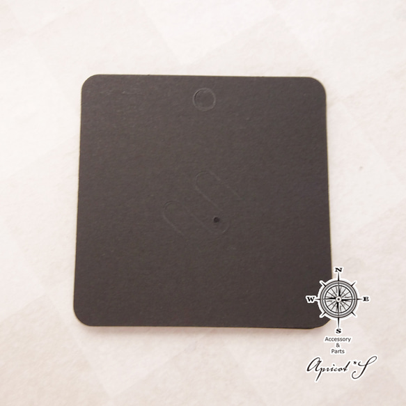 【20枚セット】ハットピン ブローチ用 台紙 ・切れ込み穴あり（ ブラック / 黒 ） ラッピング シンプル 正方形 5枚目の画像