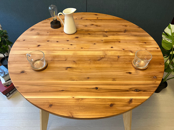 【送料無料】 テーブル 丸形 90cm 杉 木製組立脚 2枚目の画像