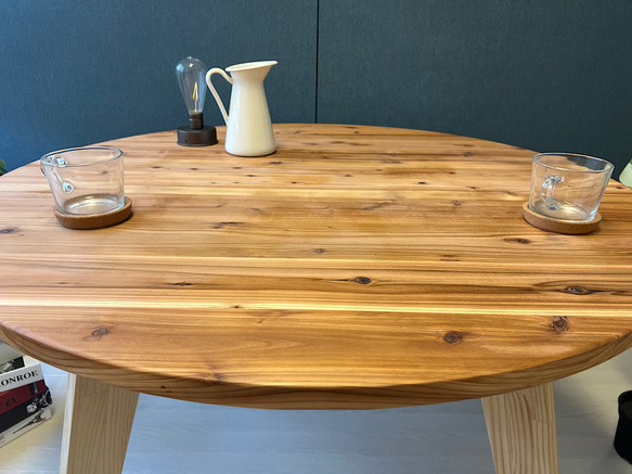 【送料無料】 テーブル 丸形 90cm 杉 木製組立脚 6枚目の画像