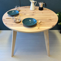【送料無料】 テーブル 丸形 90cm 杉 木製組立脚 3枚目の画像
