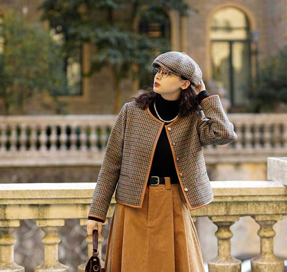 こっくり秋色　パイピング仕様チェック柄　ノーカラージャケット【春秋冬】ブラウン系 2枚目の画像