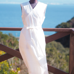 Cache-coeur 裹身式圍裙連衣裙 白色 第6張的照片