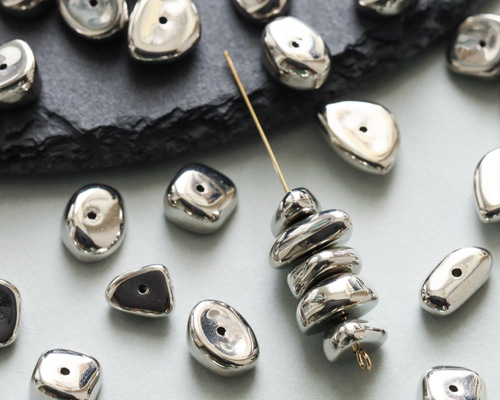 手染め薔薇×アンティークビーズ×ロンデル×スペーサー カスタムボールペン 手染め薔薇×アンティークビーズ×ロンデル×スペーサー カスタム