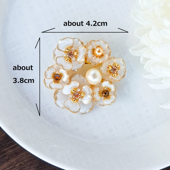 anemone * モノトーン Gold Flowers コットンパール 7枚目の画像