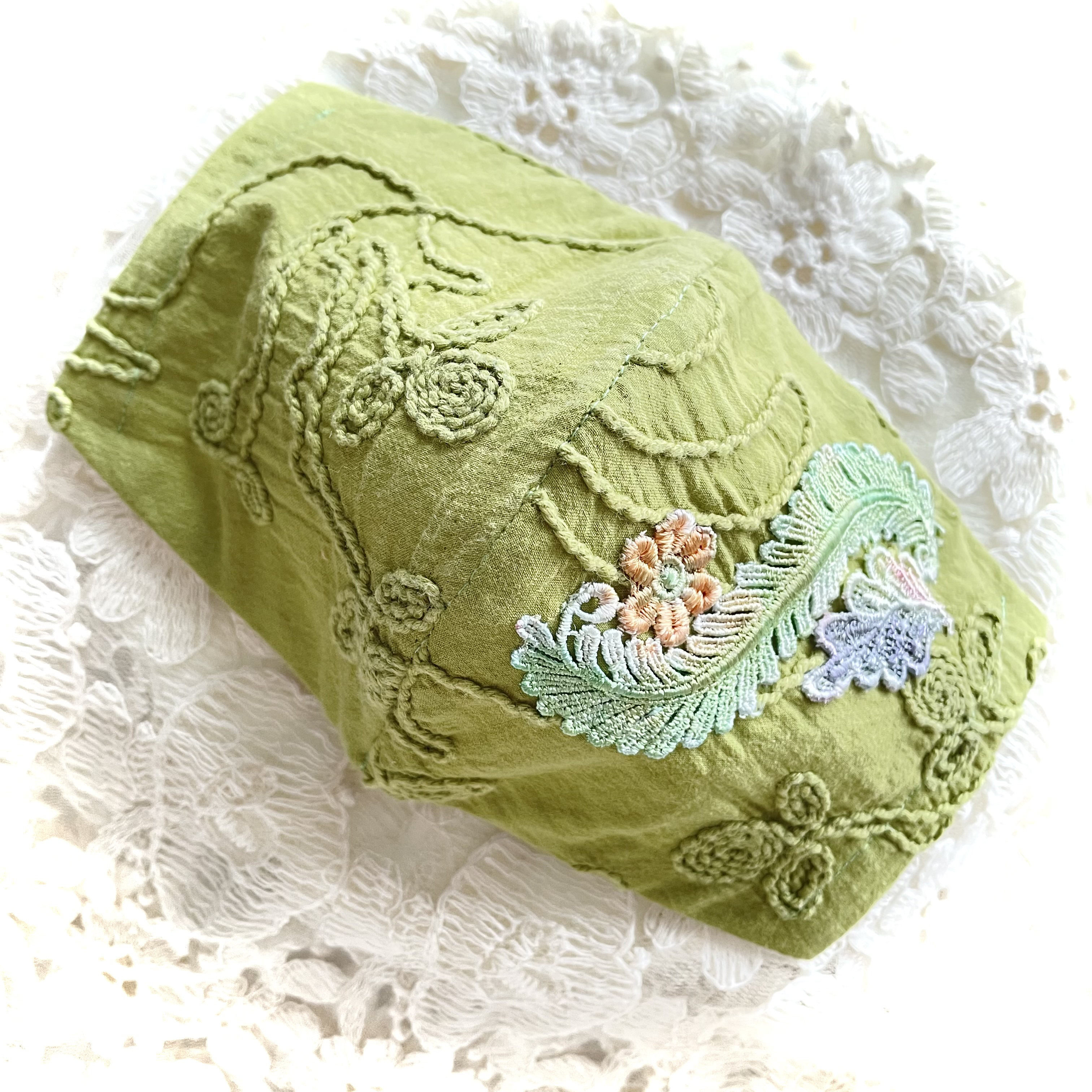 刺繍糸 3本取り 今週限定値下げ‼️] yori shirocon ループ刺繍
