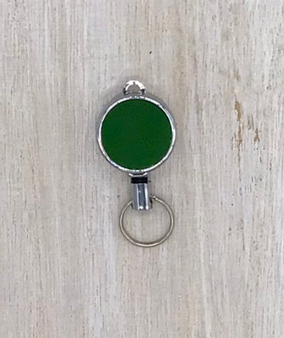 捲軸鑰匙扣（綠色皮革，免費首字母） 第1張的照片