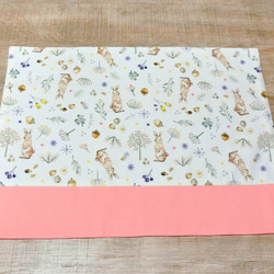 北欧柄・ミルキーラビット・サーモンピンク　30㎝×40㎝　ランチョンマット 1枚目の画像