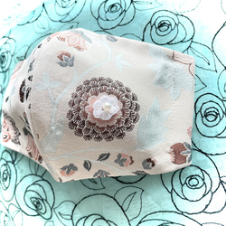 ロココ花のコーデ/クリーム/立体布マスク 3枚目の画像