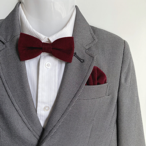 ベビーから大人の方まで★蝶ネクタイ＆ワンタッチポケットチーフ　コーデュロイ　ボルドー　SサイズAタイプ 2枚目の画像