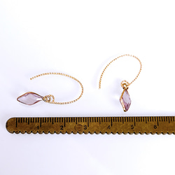 《2月誕生石》枠留めラベンダーアメジストの14kgfダイヤカットピアス/イヤリング　誕生日プレゼント　選べる金具　紫陽花 7枚目の画像