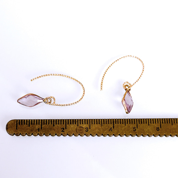 《2月誕生石》枠留めラベンダーアメジストの14kgfダイヤカットピアス/イヤリング　誕生日プレゼント　選べる金具　紫陽花 7枚目の画像