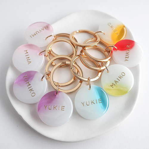 たまゆきページ Man 名入れ チャーム レジンキーホルダー11点 両面文字入れ可【pastel】全7色 名入れ レジン キーホルダー