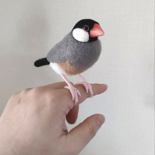 桜文鳥 完成品 【羊毛フェルト】 羊毛フェルト クリぱん 通販｜Creema 