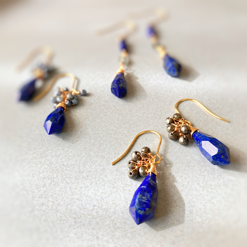 ハンドメイド クリスタル 天然石ピアス 14kgf/天然石サファイアの