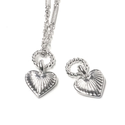 新作【2件】3D Heart Motif Silver Charm NF 第3張的照片