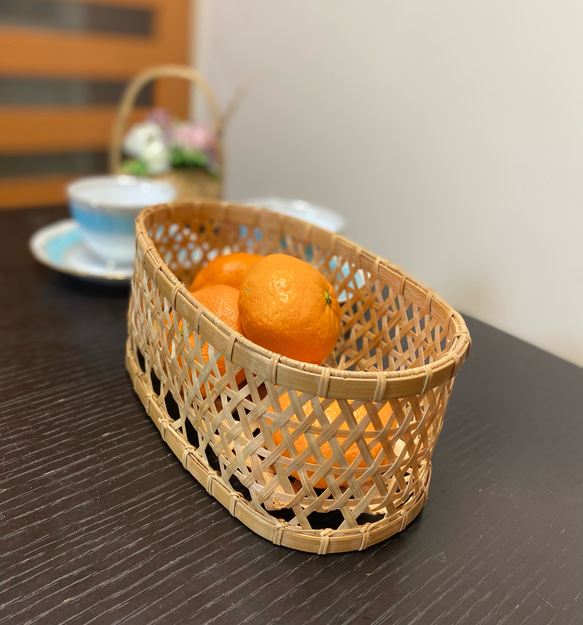 シンプルなデザインが魅力！ 楕円形の竹かご フリーボックス