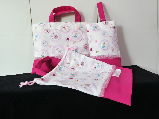 かわいい バレリーナの通園・通学３点セット・チャーム付き（生成り）、ピンク・パープルもあります