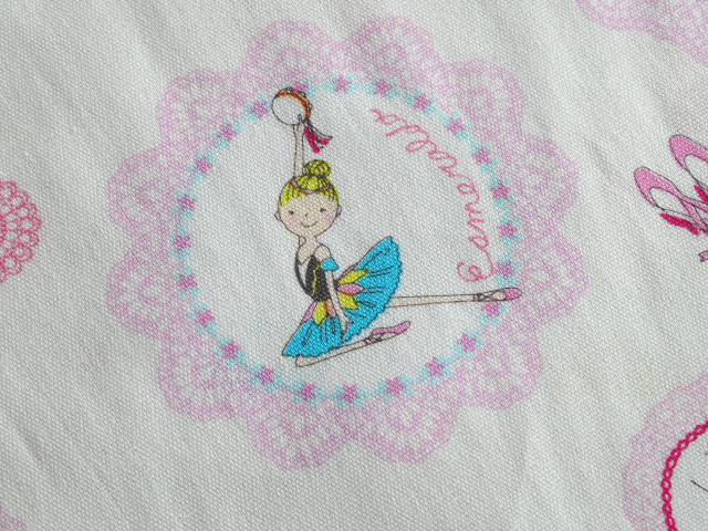 かわいい バレリーナの通園・通学３点セット・チャーム付き（生成り）、ピンク・パープルもあります