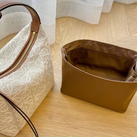 ロエベ Cubi Anagram バッグインバッグ/ Loewe Cubi 防水