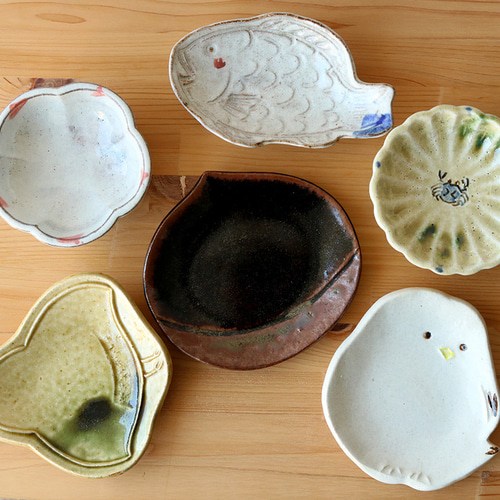 陶芸作品 #ハンドメイド　一点もののお皿 梶原慶治 豆皿 陶芸作品 かに 薬味皿・豆皿 Reboot Life 通販 15232054