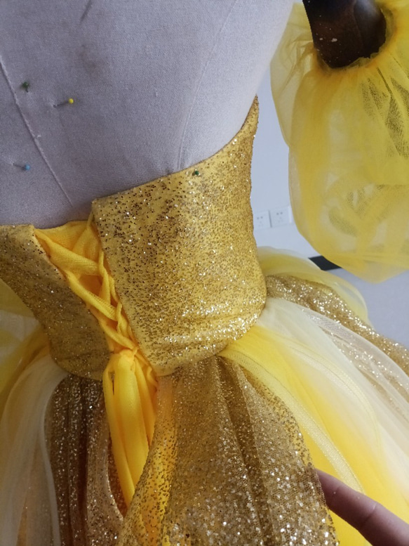 イエローキラキラチュールイエロードレス 可愛い 編み上げ プリンセスドレス オーバードレス 10枚目の画像