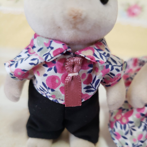 ハンドメイド シルバニアファミリーペア大人服 デートコーデ