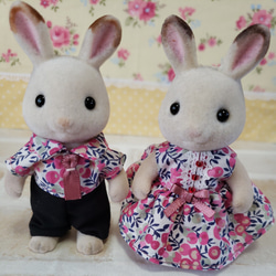 ハンドメイド シルバニアファミリーペア大人服 デートコーデ リバティ