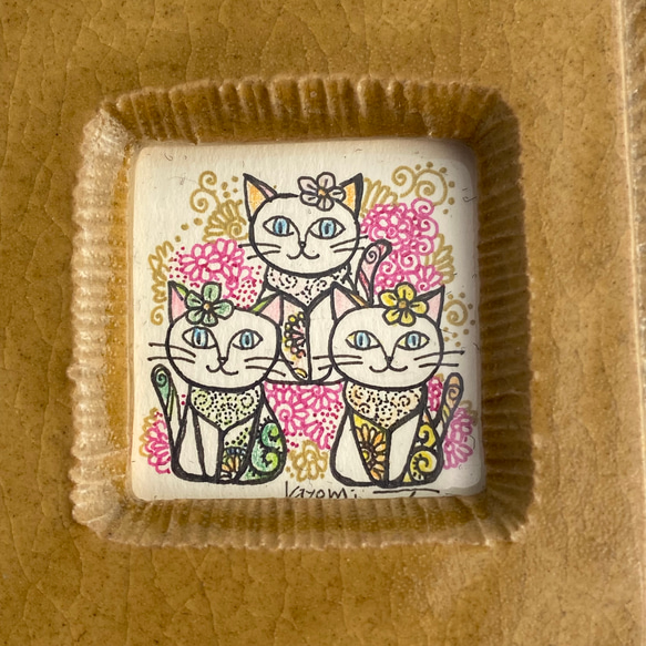 猫たちの雛祭り　　／　陶額・イラストレーション細密紋様画 3枚目の画像