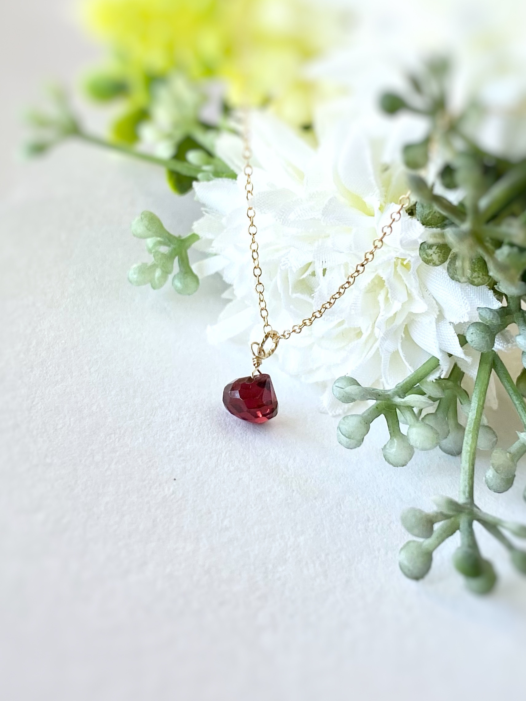 モザンビークガーネット オニオンカットのネックレス 14kgf/sv925 柘榴