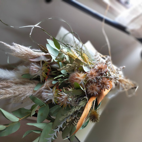 ネイティブとオレゴンモミやグリーンの花束スワッグ/ドライフラワー/綿花