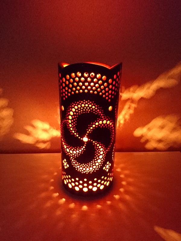 竹製フロアスタンド「華」A-2(表皮剥ぎタイプ)　カザグルマ　竹あかり　ランプシェード