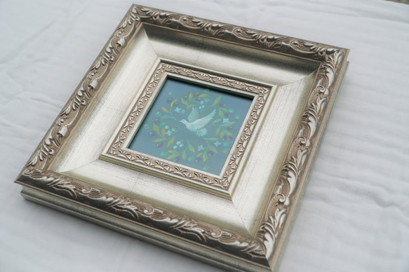 幸運を運ぶ＊白い鳩の絵「オリーブの話」　アンティークな額に入った一点物の油彩画　鳩　鳥の絵　絵画　風水　インテリア 3枚目の画像